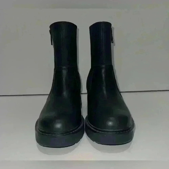 UGG POLK BOOT BLACK SIZE 7 NWOT - Picture 3 of 10